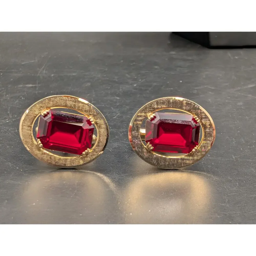 Vintage Swank Signed Gold Tone Red CrystaCufflinks Pentagon Hallmark